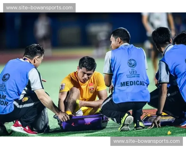 焦点战前蒙阴影 马赛两员大将赛前训练受伤正在评估 焦点战前蒙阴影 马赛两员大将赛前训练受伤正在评估